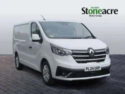White New 2024 Renault Trafic Van | £26,994