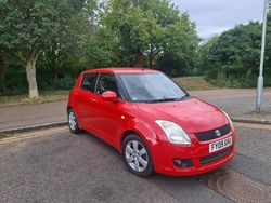 Red Used 2009 Suzuki Swift GLX Hatchback | £695 (Fair price)