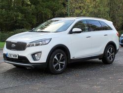 White Used 2018 Kia Sorento SUV | £15,695 (Fair price)