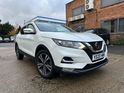 White Used 2020 Nissan Qashqai N-Connecta SUV | £14,125 (Super price)
