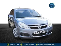 Silver Used 2006 Vauxhall Vectra Design Edition Hatchback | £2,500