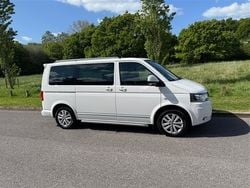 White Used 2014 VW Caravelle Executive MPV | £19,995 (Good price)