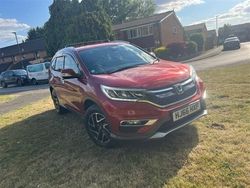 Red Used 2016 Honda CR-V SE Plus SUV | £7,495 (Super price)