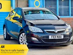 Black Used 2011 Vauxhall Astra Hatchback | £1,499 (Expensive)