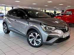 Grey/black Used 2022 Renault Captur R.S. SUV | £14,689 (Fair price)
