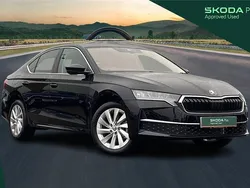 Black Used 2024 Skoda Octavia SE L Hatchback | £21,996 (Expensive)
