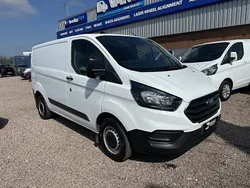 Frozen white (solid colour) Used 2022 Ford Transit Custom | £11,794 (Super price)
