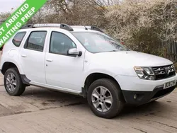 White Used 2016 Dacia Duster Lauréate SUV | £5,000 (Fair price)