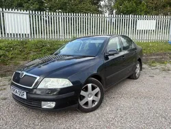 Black Used 2005 Skoda Octavia Elegance Hatchback | £500 (Super price)
