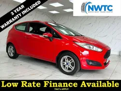 Red Used 2014 Ford Fiesta Zetec Hatchback | £6,295 (Fair price)