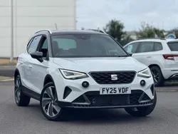 Glacial white New 2025 Seat Arona FR Sport SUV | £19,890 (Good price)