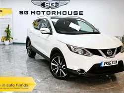 White Used 2016 Nissan Qashqai Tekna SUV | £9,385 (Fair price)