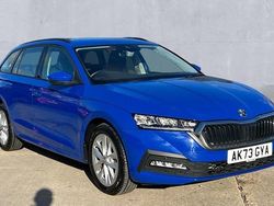 Blue Used 2024 Skoda Octavia SE Technology Estate | £23,690 (A bit pricey)