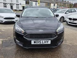Black Used 2015 Ford Focus Zetec Hatchback | £6,590 (Fair price)