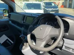 Grey Used 2022 Peugeot Expert Premium Van | £15,000 (Fair price)
