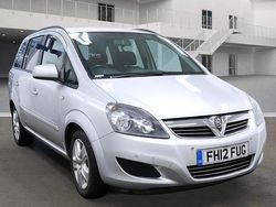 Silver Used 2012 Vauxhall Zafira MPV | £2,891 (Good price)