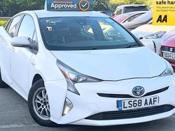 White Used 2018 Toyota Prius Active Hatchback | £11,595 (Fair price)
