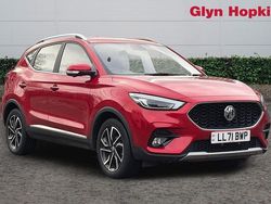 Red Used 2021 MG ZS Exclusive Hatchback | £11,025 (Fair price)