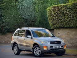 Silver Used 2001 Toyota RAV4 SUV | £2,999 (Super price)