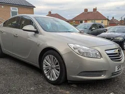Silver Used 2011 Vauxhall Insignia Hatchback | £2,999 (Good price)