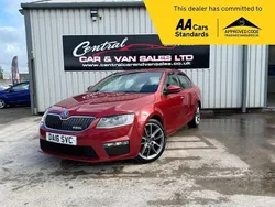 Red Used 2016 Skoda Octavia vRS Hatchback | £9,995 (Good price)