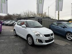 White Used 2016 Suzuki Swift Hatchback | £4,495 (Fair price)