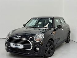 Black Used 2015 Mini Cooper D Hatch Hatchback | £6,495 (Fair price)