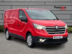 Red Used 2022 Renault Trafic Van | £19,995 (Fair price)