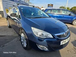 Blue Used 2011 Vauxhall Astra Estate | £2,495 (Expensive)