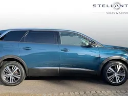 Blue Used 2022 Peugeot 5008 Allure MPV | £17,800 (Good price)