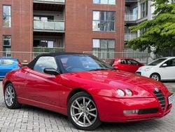 Red Used 2005 Alfa Romeo Spider Lusso Cabriolet | £6,995