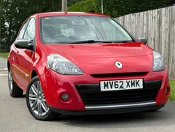 Red Used 2012 Renault Clio IV Dynamique Hatchback | £3,295 (Good price)