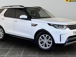 White Used 2018 Land Rover Discovery 5 SE SUV | £17,295 (Super price)