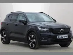 Black Used 2022 Volvo XC40 Plus SUV | £25,999 (Fair price)