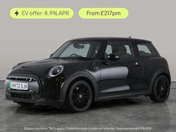 Black Used 2022 Mini Cooper SE Hatch Hatchback | £13,302 (Fair price)