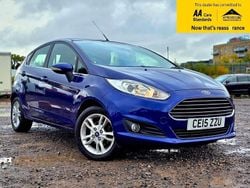 Blue Used 2015 Ford Fiesta Zetec Hatchback | £7,488 (Fair price)
