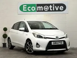White Used 2014 Toyota Yaris Hybrid Trend Hatchback | £6,995