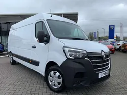 White Used 2024 Renault Master Van | £30,594
