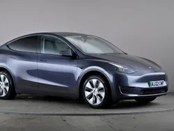 Grey Used 2022 Tesla Model Y Long Range SUV | £25,498 (Good price)