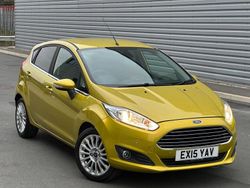 Yellow Used 2015 Ford Fiesta Titanium Hatchback | £5,695 (Fair price)