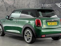 Used 2021 Mini Cooper S Level 2 Hatchback | £13,696 (Fair price)