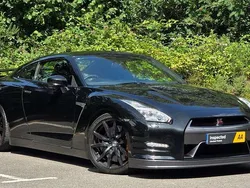 Black Used 2016 Nissan GT-R Premium Edition Coupe | £59,950 (Super price)