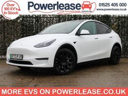 White Used 2022 Tesla Model Y SUV | £23,244 (Fair price)