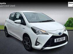 Used 2019 Toyota Yaris Hybrid Hatchback | £13,165 (Fair price)