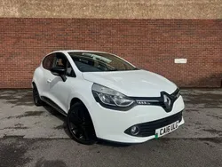 White Used 2016 Renault Clio IV Dynamique Hatchback | £4,999 (Good price)