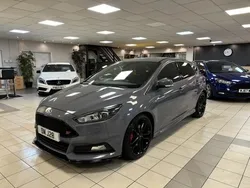 Stealth grey Used 2016 Ford Focus ST Hatchback | £11,995 (Expensive)