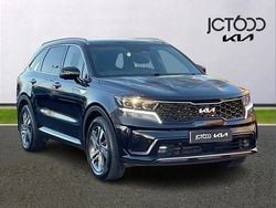 Black Used 2022 Kia Sorento SUV | £34,921 (Fair price)