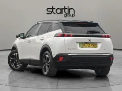 White Used 2022 Peugeot e-2008 GT SUV | £15,250 (Fair price)