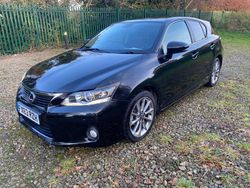 Black Used 2013 Lexus CT200h Hatchback | £10,890 (Fair price)