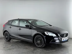Black Used 2017 Volvo V40 Momentum Estate | £7,300 (Good price)